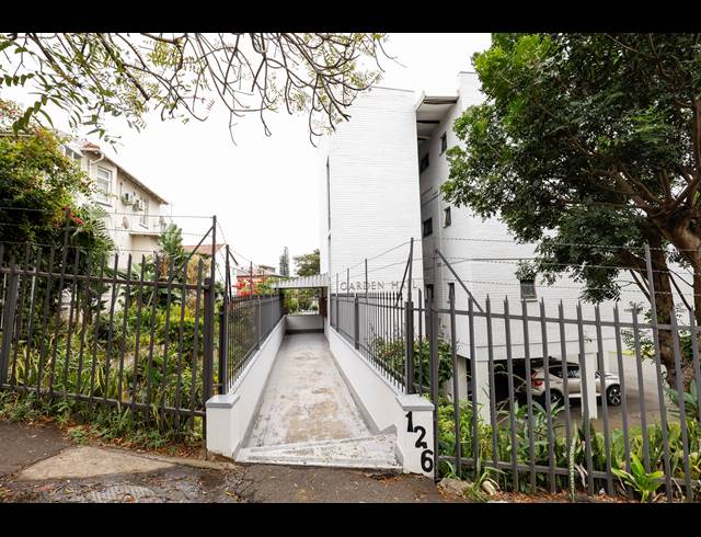 2 BEDROOM APARTMENT FOR SALE IN ESSENWOOD